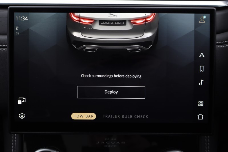 2024 (24) JAGUAR F-PACE 2.0 D200 R-Dynamic HSE Black 5dr Auto AWD 5125935