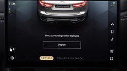 2024 (24) JAGUAR F-PACE 2.0 D200 R-Dynamic HSE Black 5dr Auto AWD 5125935