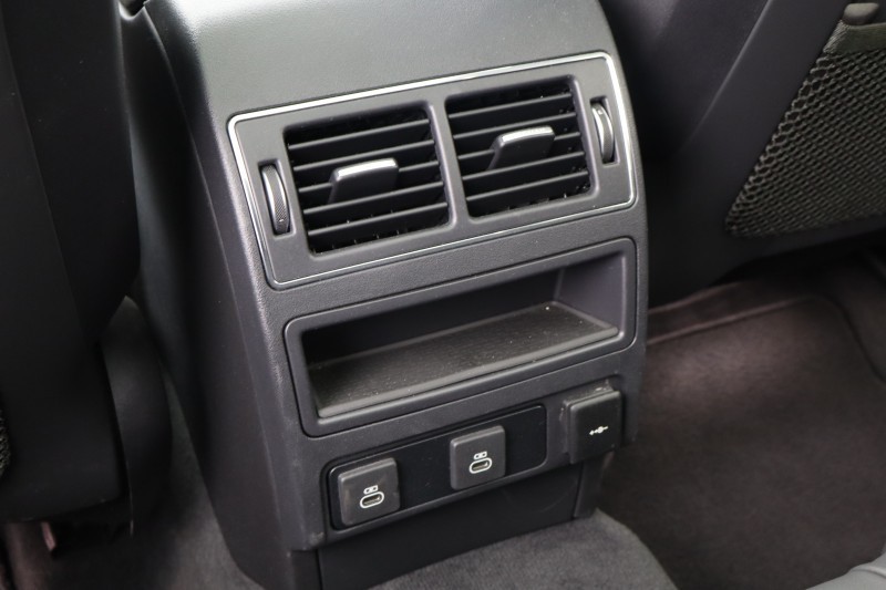 2024 (24) JAGUAR F-PACE 2.0 D200 R-Dynamic HSE Black 5dr Auto AWD 5125921