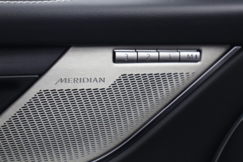 2024 (24) JAGUAR F-PACE 2.0 D200 R-Dynamic HSE Black 5dr Auto AWD 5125946