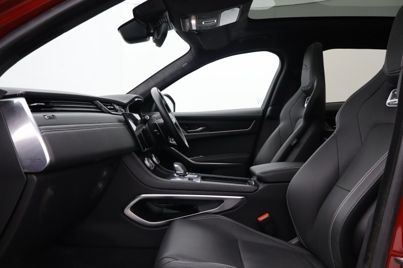 2024 (24) JAGUAR F-PACE 2.0 D200 R-Dynamic HSE Black 5dr Auto AWD 5125917