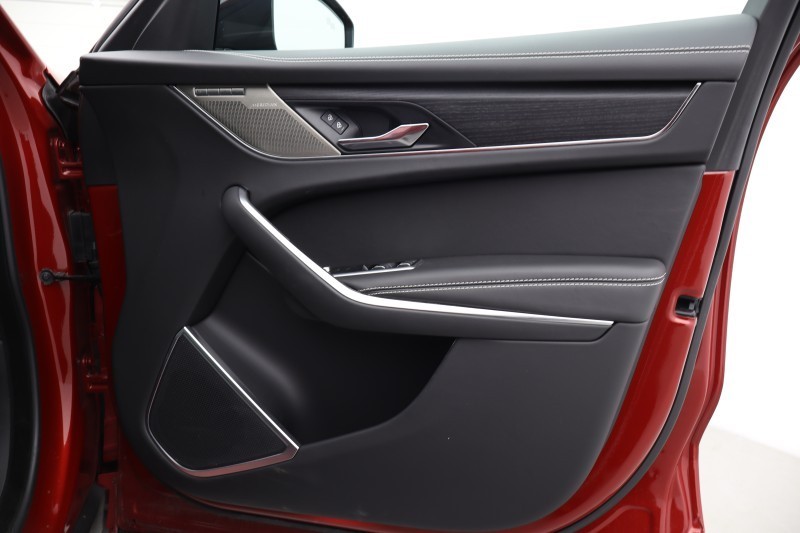 2024 (24) JAGUAR F-PACE 2.0 D200 R-Dynamic HSE Black 5dr Auto AWD 5125941