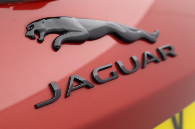 2024 (24) JAGUAR F-PACE 2.0 D200 R-Dynamic HSE Black 5dr Auto AWD 5125955
