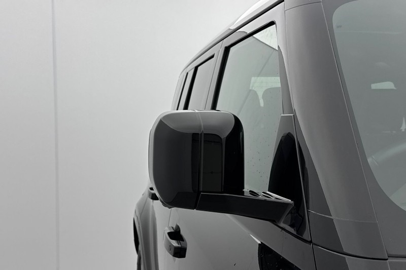 2025 (74) LAND ROVER DEFENDER 3.0 D350 X-Dynamic HSE 110 5dr Auto [7 Seat] 5087395