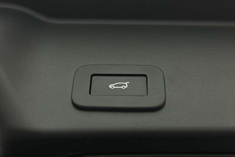 2024 (74) LAND ROVER RANGE ROVER EVOQUE 1.5 P270e Dynamic SE 5dr Auto 5109620