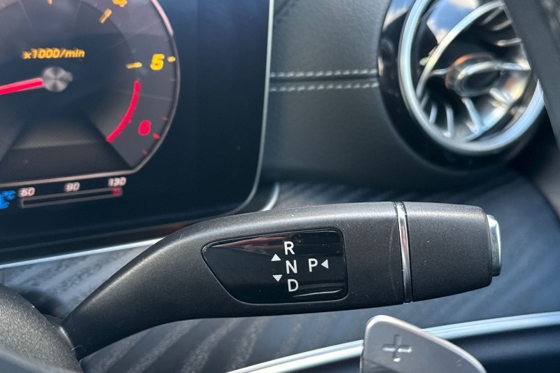 2021 (21) MERCEDES-BENZ E CLASS E400d 4Matic AMG Line Premium 2dr 9G-Tronic 5077464