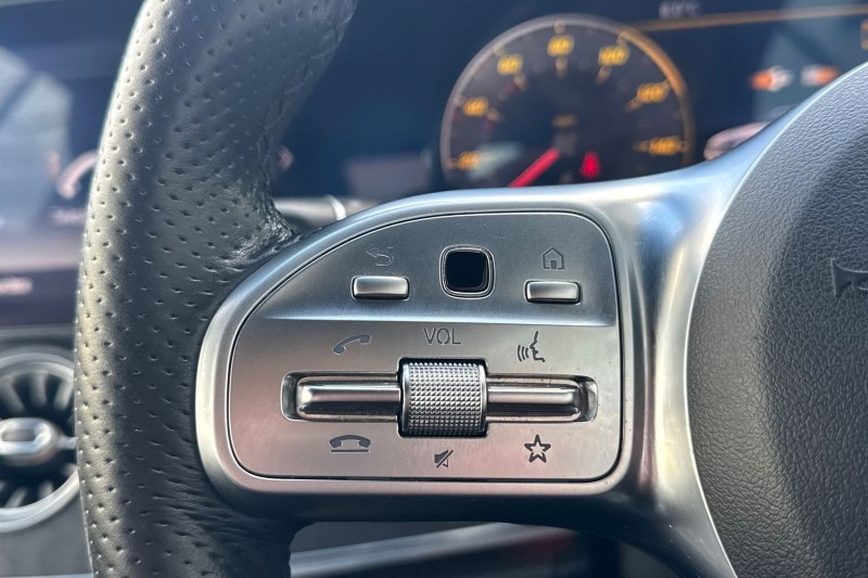 2021 (21) MERCEDES-BENZ E CLASS E400d 4Matic AMG Line Premium 2dr 9G-Tronic 5077477