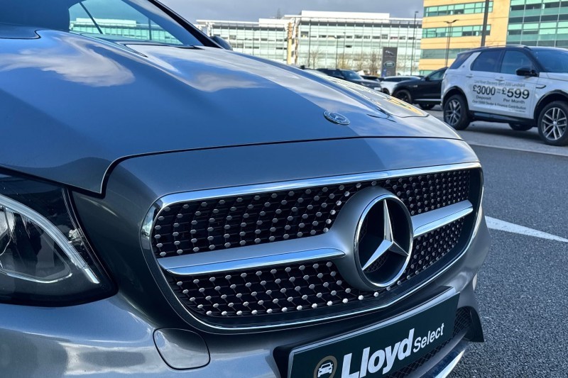 2021 (21) MERCEDES-BENZ E CLASS E400d 4Matic AMG Line Premium 2dr 9G-Tronic 5077486