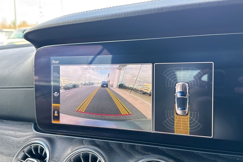 2021 (21) MERCEDES-BENZ E CLASS E400d 4Matic AMG Line Premium 2dr 9G-Tronic 5077463