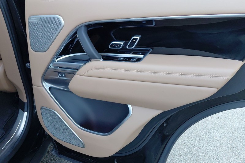 2024 (74) LAND ROVER RANGE ROVER 3.0 P550e Autobiography 4dr Auto 5128652