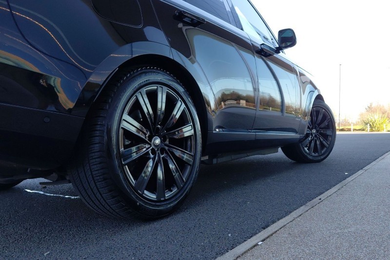 2024 (74) LAND ROVER RANGE ROVER 3.0 P550e Autobiography 4dr Auto 5128647