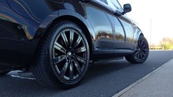 2024 (74) LAND ROVER RANGE ROVER 3.0 P550e Autobiography 4dr Auto 5128647