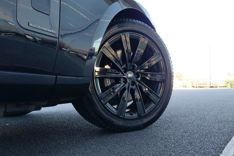 2024 (74) LAND ROVER RANGE ROVER 3.0 P550e Autobiography 4dr Auto 5128648