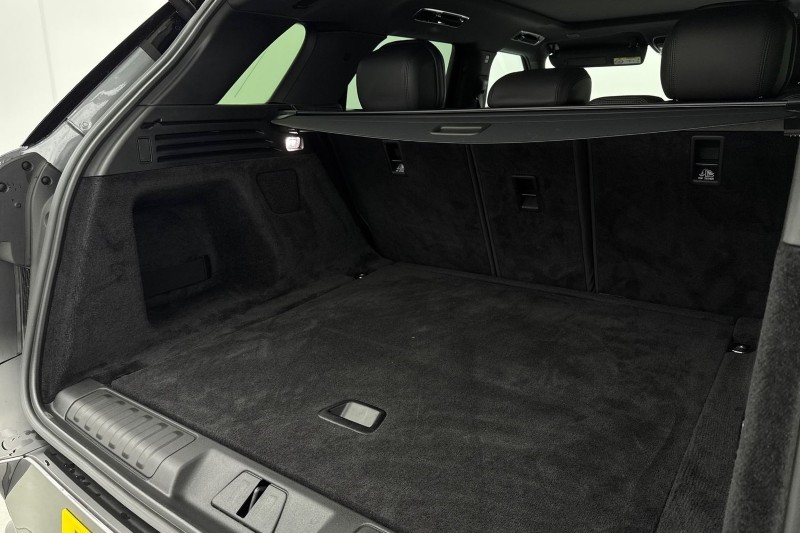 2024 (73) LAND ROVER RANGE ROVER SPORT 3.0 D300 Dynamic SE 5dr Auto 5117825