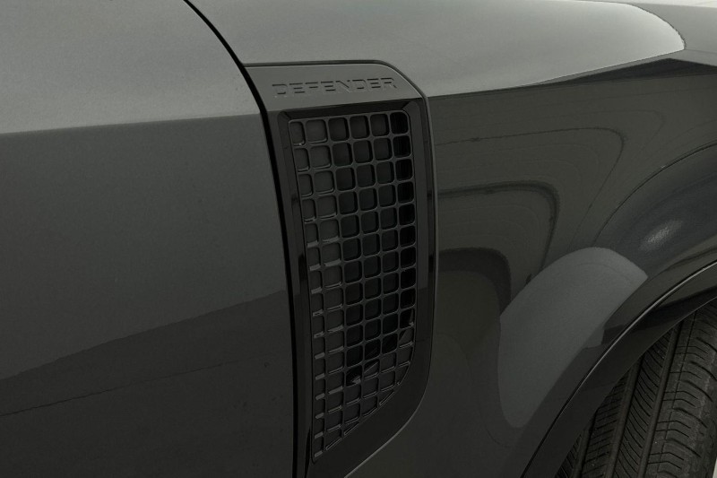 2024 (24) LAND ROVER DEFENDER 3.0 D350 X-Dynamic HSE 90 3dr Auto 5574443