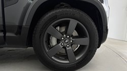 2024 (24) LAND ROVER DEFENDER 3.0 D350 X-Dynamic HSE 90 3dr Auto 5117848