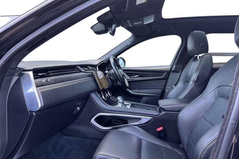 2022 (22) JAGUAR F-PACE 2.0 D200 R-Dynamic Black 5dr Auto AWD 5347062