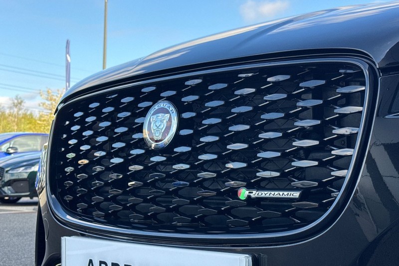2022 (22) JAGUAR F-PACE 2.0 D200 R-Dynamic Black 5dr Auto AWD 5347114