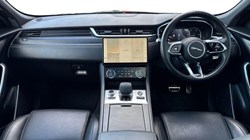 2022 (22) JAGUAR F-PACE 2.0 D200 R-Dynamic Black 5dr Auto AWD 5347093