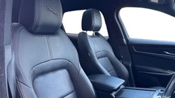 2022 (22) JAGUAR F-PACE 2.0 D200 R-Dynamic Black 5dr Auto AWD 5347074