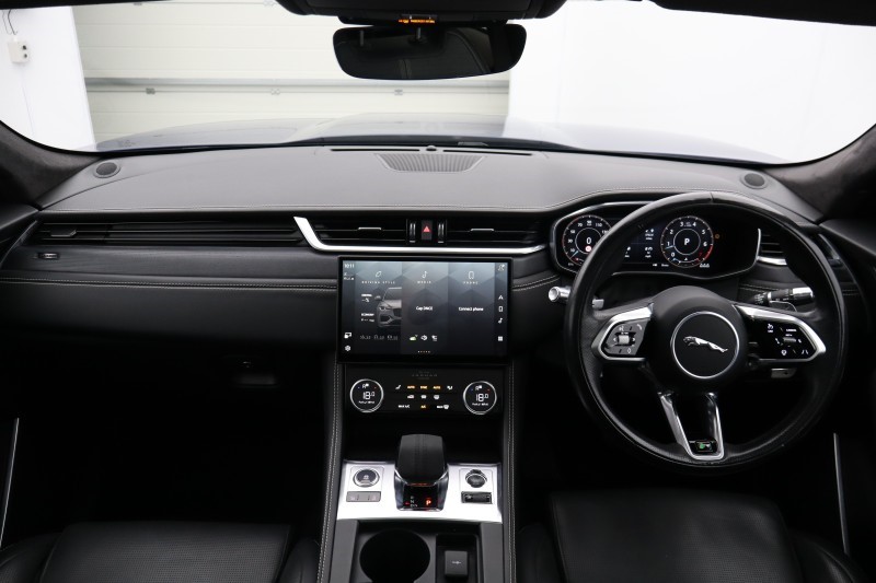 2021 (21) JAGUAR F-PACE 2.0 P250 R-Dynamic HSE 5dr Auto AWD 5197085