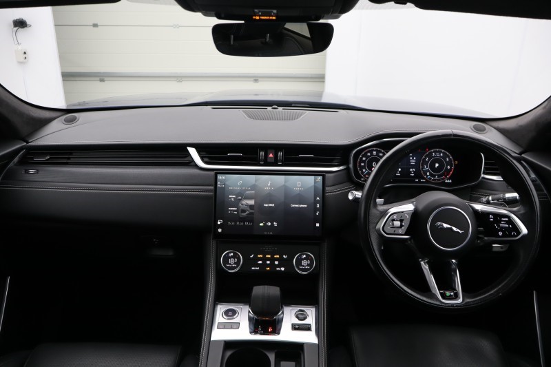 2021 (21) JAGUAR F-PACE 2.0 P250 R-Dynamic HSE 5dr Auto AWD 5197084