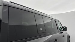 2022 (22) LAND ROVER DEFENDER 3.0 D300 HSE 110 5dr Auto 5113419