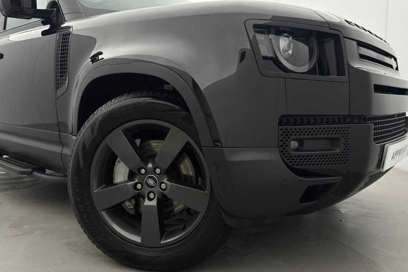 2022 (22) LAND ROVER DEFENDER 3.0 D300 HSE 110 5dr Auto 5113411