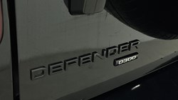 2022 (22) LAND ROVER DEFENDER 3.0 D300 HSE 110 5dr Auto 5113413