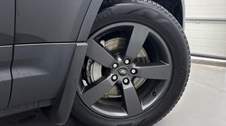 2022 (22) LAND ROVER DEFENDER 3.0 D300 HSE 110 5dr Auto 5113417