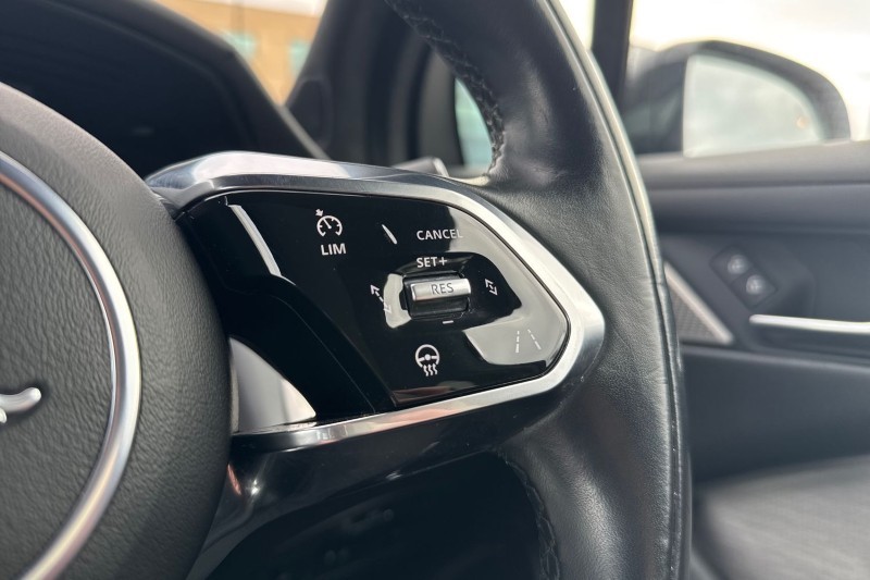 2022 (72) JAGUAR I-PACE 294kW EV400 HSE Black 90kWh 5dr Auto 11kW Charger 5121136