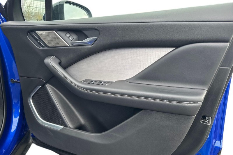 2022 (72) JAGUAR I-PACE 294kW EV400 HSE Black 90kWh 5dr Auto 11kW Charger 5121129
