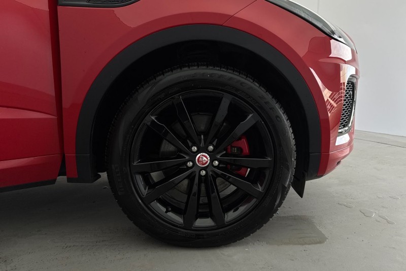 2022 (22) JAGUAR E-PACE 2.0 D200 R-Dynamic Black 5dr Auto 5116460