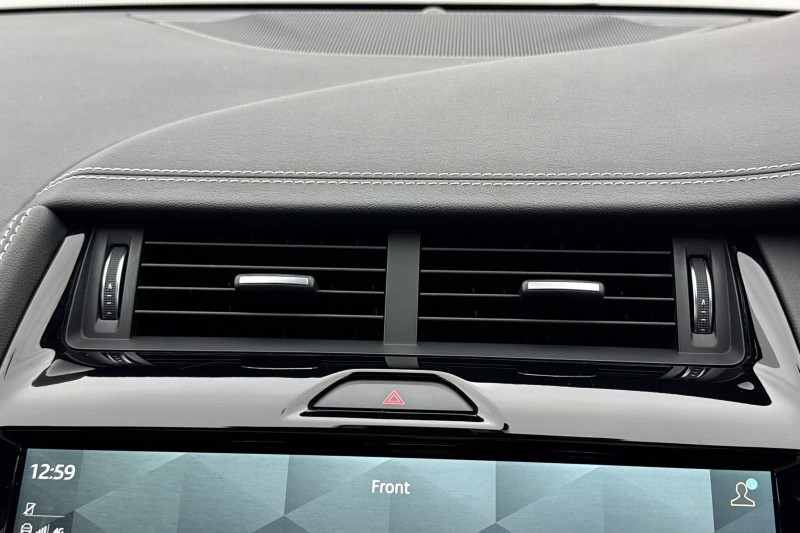 2022 (22) JAGUAR E-PACE 2.0 D200 R-Dynamic Black 5dr Auto 5116484