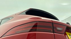 2022 (22) JAGUAR E-PACE 2.0 D200 R-Dynamic Black 5dr Auto 5116471