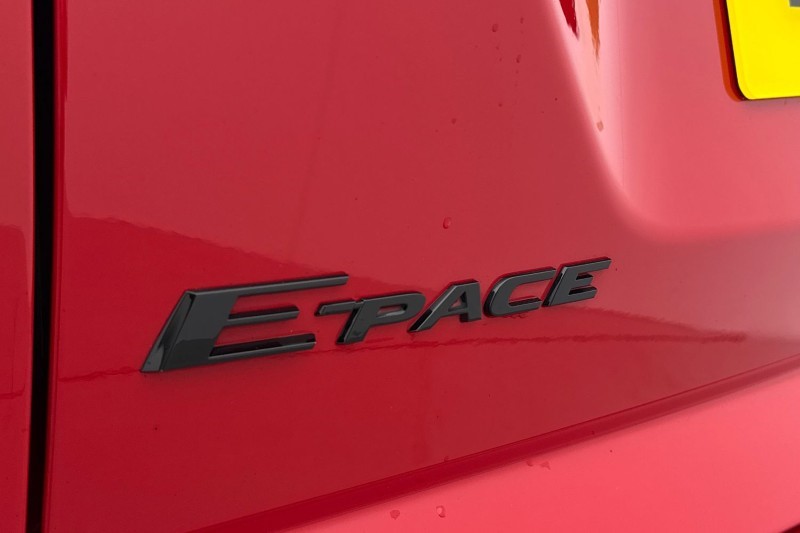 2022 (22) JAGUAR E-PACE 2.0 D200 R-Dynamic Black 5dr Auto 5116494
