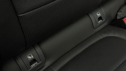 2022 (22) JAGUAR E-PACE 2.0 D200 R-Dynamic Black 5dr Auto 5116486