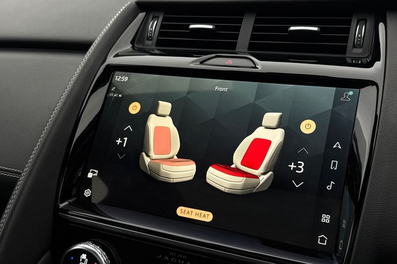 2022 (22) JAGUAR E-PACE 2.0 D200 R-Dynamic Black 5dr Auto 5116483