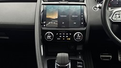 2022 (22) JAGUAR E-PACE 2.0 D200 R-Dynamic Black 5dr Auto 5116466