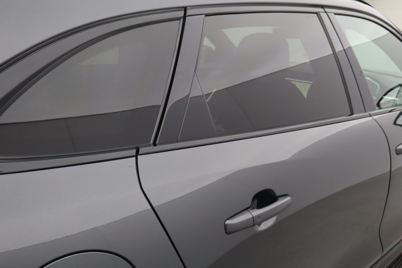 2023 (23) JAGUAR F-PACE 2.0 D200 R-Dynamic HSE 5dr Auto AWD 5128067