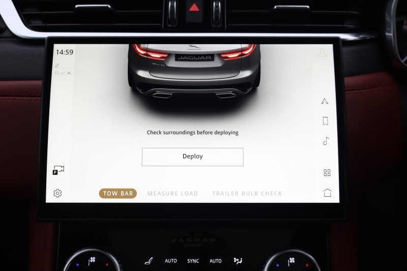 2023 (23) JAGUAR F-PACE 2.0 D200 R-Dynamic HSE 5dr Auto AWD 5128086