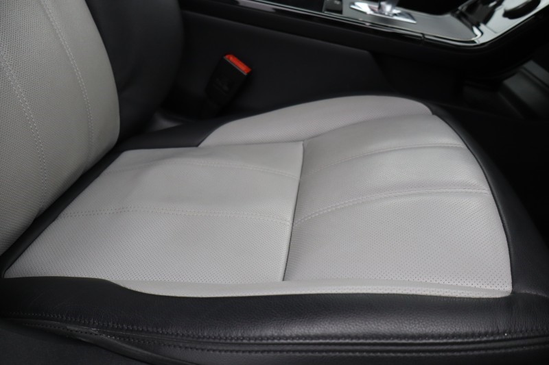 2023 (23) LAND ROVER RANGE ROVER EVOQUE 2.0 D200 R-Dynamic S 5dr Auto 5161744