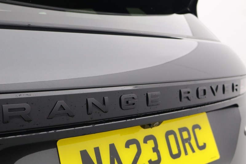 2023 (23) LAND ROVER RANGE ROVER EVOQUE 2.0 D200 R-Dynamic S 5dr Auto 5161737