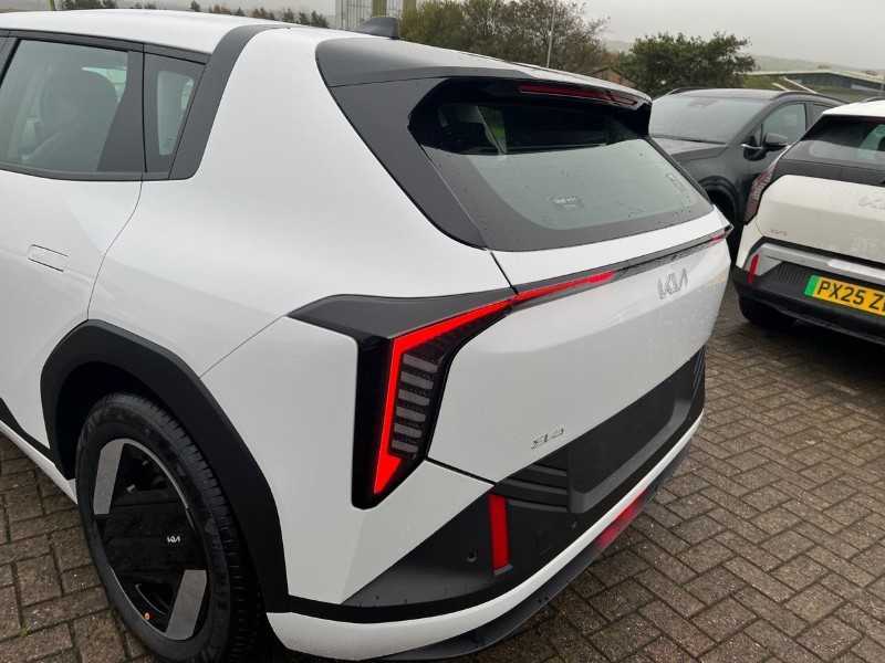  KIA EV4 150kW Air 81kWh 5dr Auto 4739317
