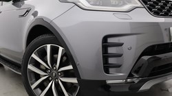 2023 (23) LAND ROVER DISCOVERY 3.0 D300 R-Dynamic SE 5dr Auto 5135069