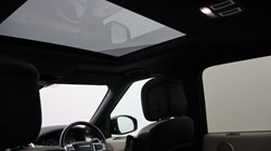 2023 (23) LAND ROVER DISCOVERY 3.0 D300 R-Dynamic SE 5dr Auto 5135046