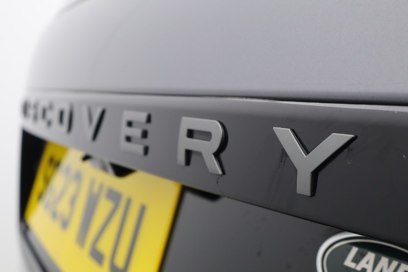 2023 (23) LAND ROVER DISCOVERY 3.0 D300 R-Dynamic SE 5dr Auto 5135036