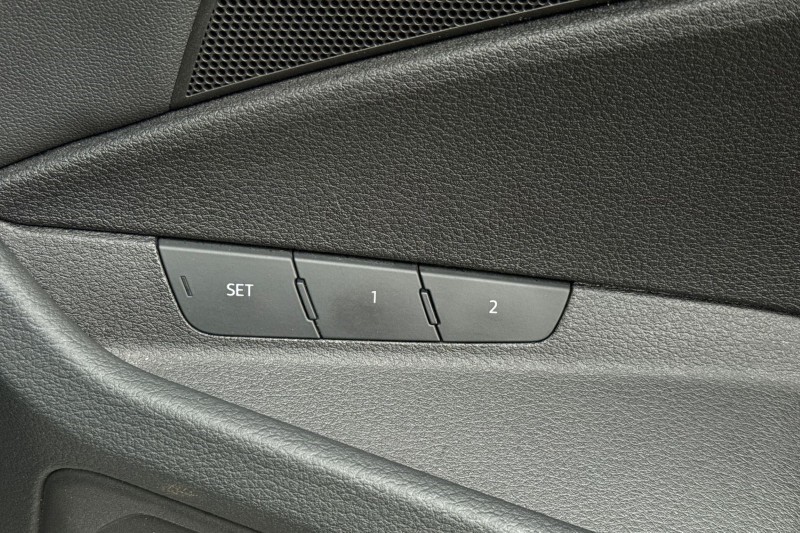 2021 (71) AUDI E-TRON 230kW 50 Quattro 71kWh Technik 5dr Auto 5158459