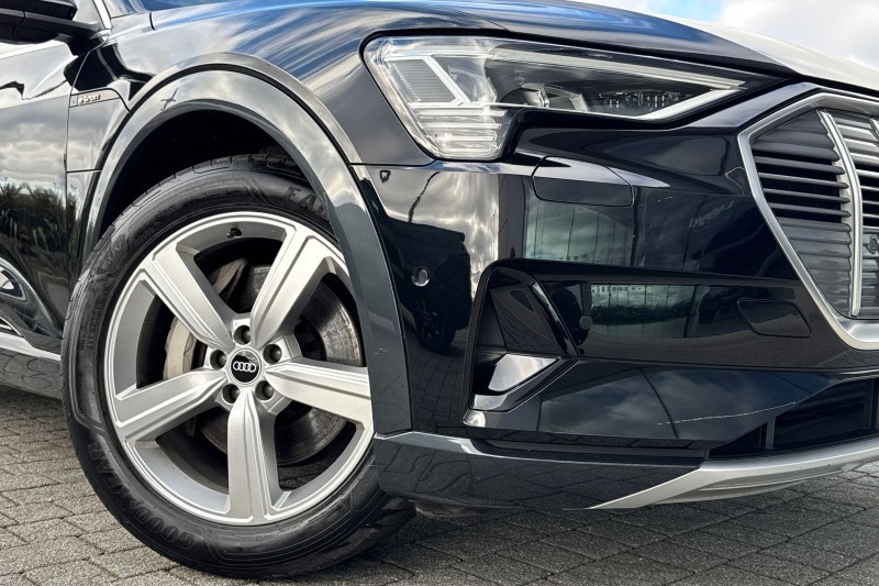 2021 (71) AUDI E-TRON 230kW 50 Quattro 71kWh Technik 5dr Auto 5158449