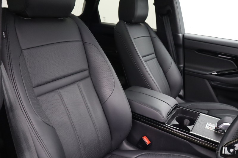 2024 (74) LAND ROVER RANGE ROVER EVOQUE 2.0 D200 Autobiography 5dr Auto 5136966